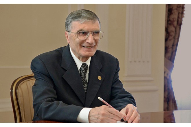 Əziz Səncərə Əlişir Nəvai mükafatı veriləcək