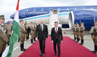 İlham Əliyevin Macarıstan səfərindən yeni görüntülər