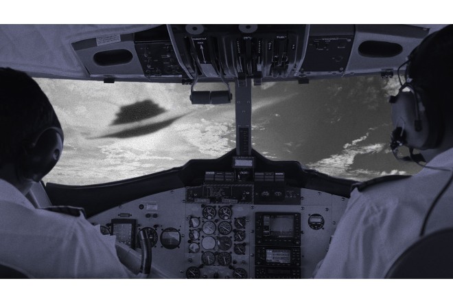 Pilotlar Moskvaya uçarkən naməlum uçan obyektlər görüblər 