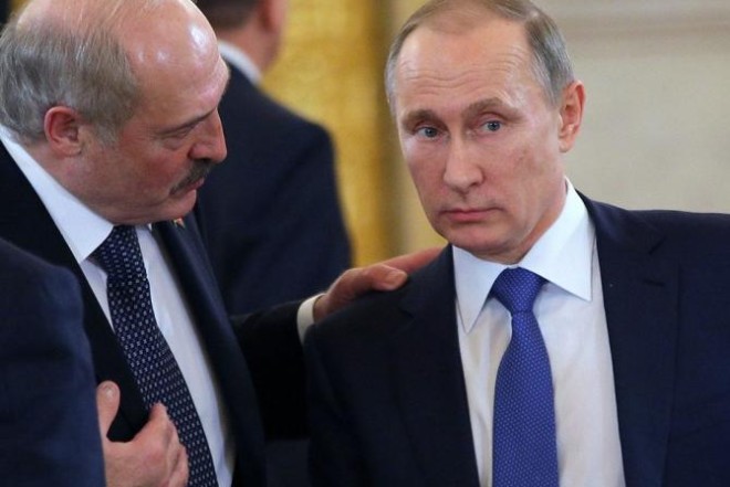 Putin Lukaşenko ilə danışdı 