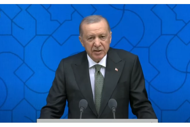 Ərdoğan yenə şeir dedi - El bilir ki, sən mənimsən