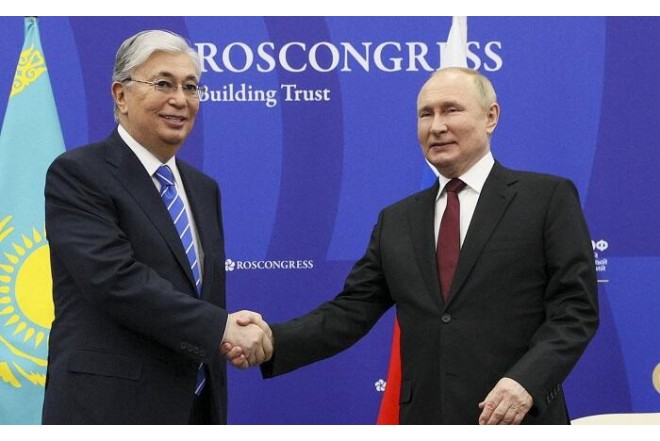 Putinlə Tokayev arasında telefon danışığı baş tutdu 