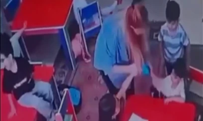 Uşağa şiddət göstərən bağça müəllimi İŞDƏN QOVULDU