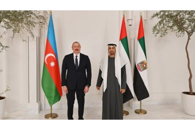 İlham Əliyev ilə BƏƏ Prezidenti arasında telefon danışığı olub 