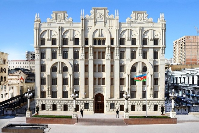 Polis Abşeronda silah-sursat anbarı aşkarladı