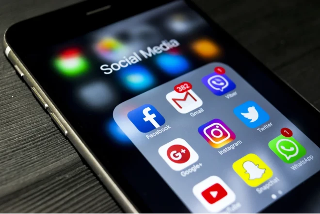 Mobil tətbiqlər istifadəçilərin şəxsi məlumatlarını təhlükəyə atır – Ekspertdən Xəbdarlıq
