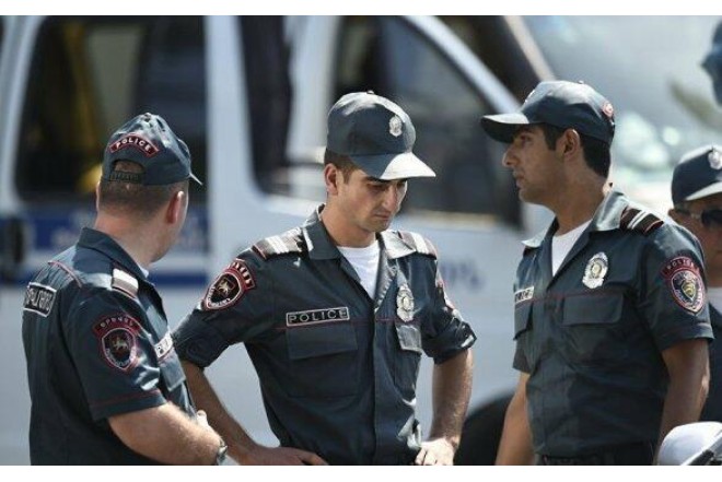 İrəvanda atışma: yaralılar var 