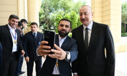 Prezidentin dünya çempionları ilə görüşündən VİDEO