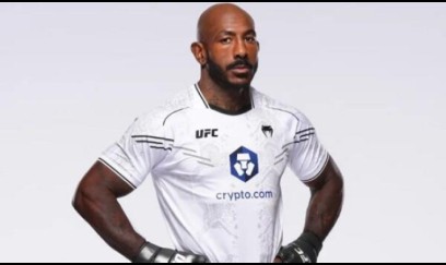 UFC ulduzu Bakıya gəldi 