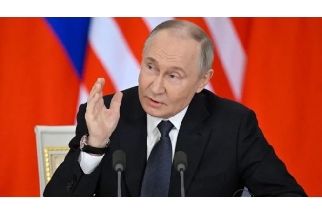 Putin bu təşkilatları tənqid etdi