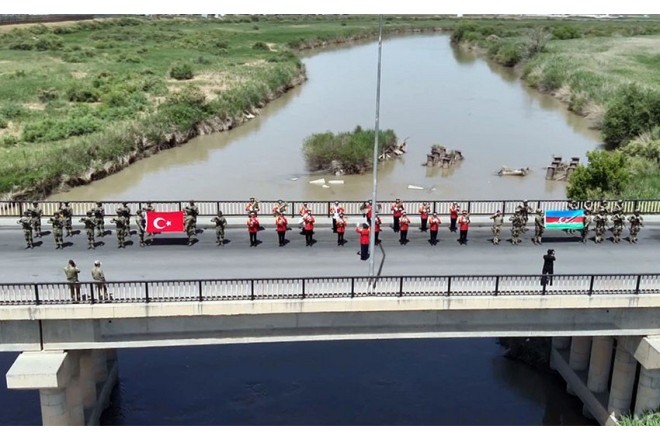 Naxçıvanda güc birliyi: Azərbaycan və Türkiyə ordusu birgə təlimdə - VİDEO