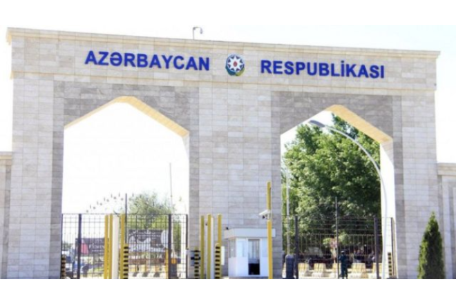 İrandan təxliyə olunan 6 Qazaxıstan vətəndaşı Azərbaycana keçdi