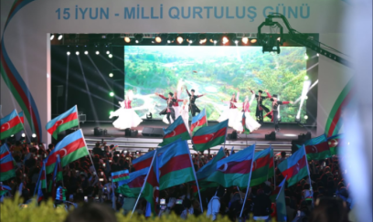 Xalq artisti Tünzalə Ağayeva “Milli Qurtuluş günü”ndə çıxış etdi - FOTOLAR/ VİDEO