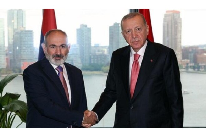 Ərdoğanla Paşinyanın görüşü başladı 