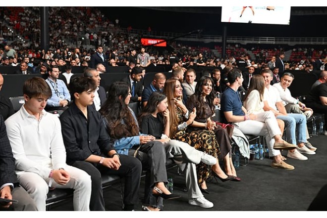 Gecəki döyüşləri onlar da izlədi - FOTO