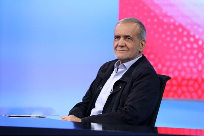 Pezeşkian nazirlərlə görüşlər keçirir