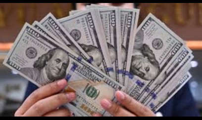Dollar indeksi 3 illik minimuma düşüb 