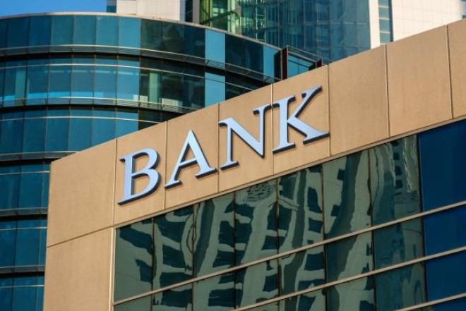 Azərbaycan banklarına qoyulan depozitlərin məbləği 15 %-dən çox artıb 