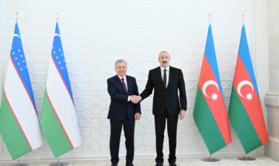 Azərbaycanla Özbəkistan arasında sənədlər mübadiləsi oldu