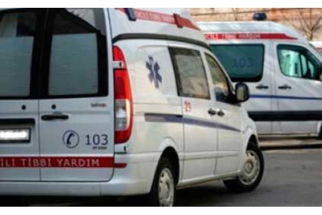 Göygöldə təcili yardım avtomobilinin şüşələri sındırılıb 