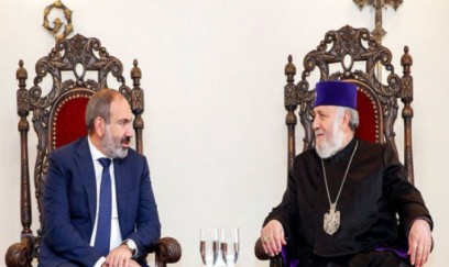 Paşinyan II Qaregini vəzifəsini dərhal tərk etməyə çağırıb