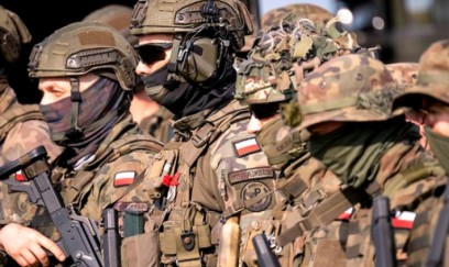 Polşa iki ölkə ilə sərhədə minlərlə hərbçi göndərir 