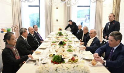 Şuşada Prezident İlham Əliyevin adından İqtisadi Əməkdaşlıq Təşkilatının 17-ci Zirvə görüşünün iştirakçılarının şərəfinə rəsmi nahar verilib 