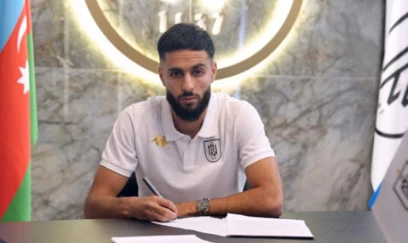 İmad Faraj karyerasını "Neftçi"də davam etdirəcək 
