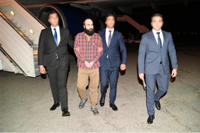 Dövlətə xəyanətdə ittiham olunan Azər Bağırovun məhkəməsi başlayıb 