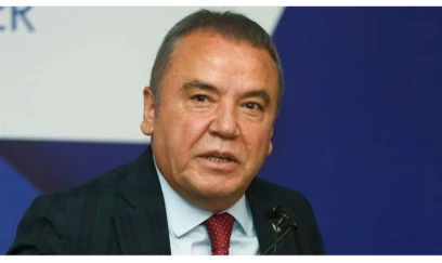 Antalya Böyükşəhər Bələdiyyə Başçısı vəzifəsindən uzaqlaşdırılıb 