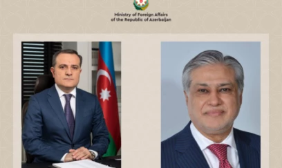 Ceyhun Bayramov və Pakistanın XİN başçısı İshaq Dar arasında telefon danışığı baş tutub 