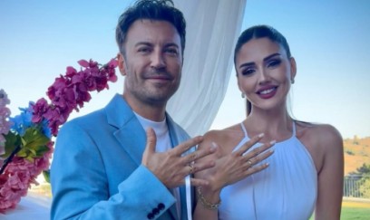 Tanınmış aktyor aparıcı ilə nişanlandı - FOTO