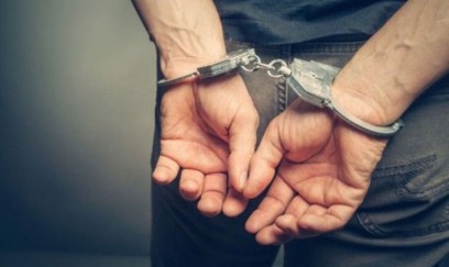 Şantajla məşğul olan 17 və 18 yaşlı gənclər tutuldu