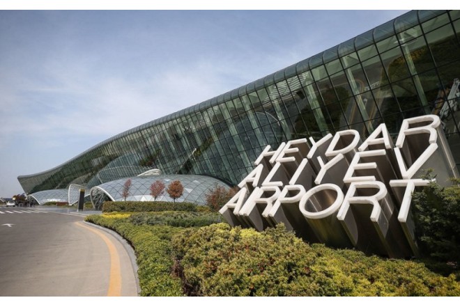 Heydər Əliyev Beynəlxalq Aeroportu I yarımilə yekun vurub