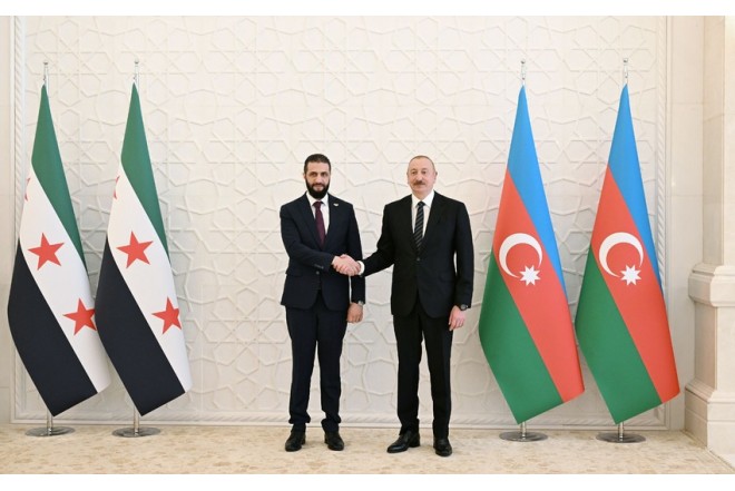 Prezident İlham Əliyevin Suriyanın keçid dövrü Prezidenti ilə geniş tərkibdə görüşü olub 