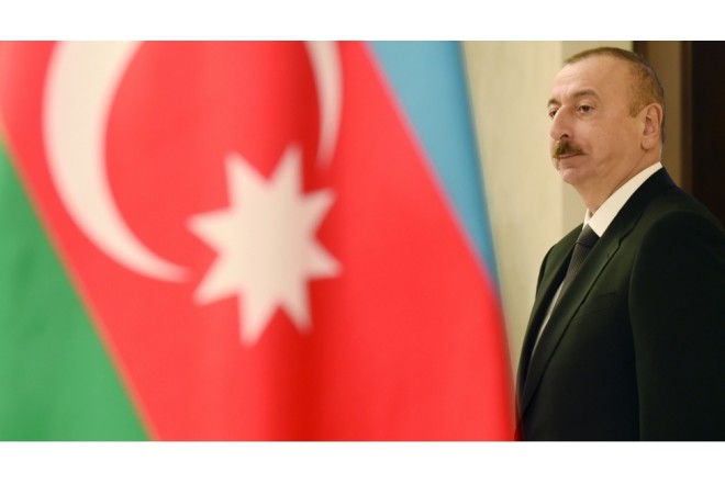 Prezidentdən monteneqrolu həmkarına TƏBRİK