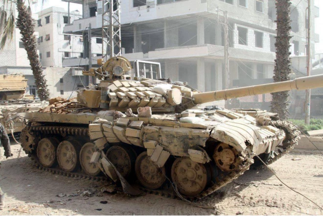 İsrail qırıcıları Suriya tanklarını vurub 