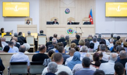 Ermənistan ordusunun azərbaycanlıları əsir götürərkən işgəncə vermələrini əks etdirən videokadrlar məhkəmədə nümayiş etdirilib 