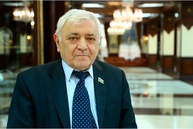 Aqil Abbas Ağdama köçmək istəyir