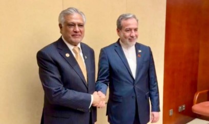 Pakistan və İran XİN rəhbərləri görüşdü