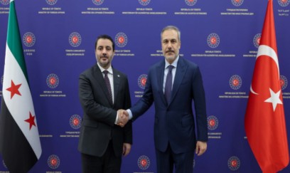 Hakan Fidan suriyalı həmkarı ilə İsrailin hücumlarını müzakirə edib 