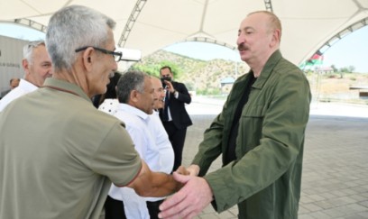 İlham Əliyev Xanyurdu kəndində - FOTOLAR