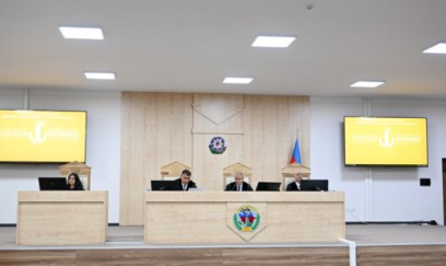 Ermənistan silahlı qüvvələrinin təxribatları nəticəsində zərər çəkmiş şəxslər məhkəmədə ifadə veriblər 