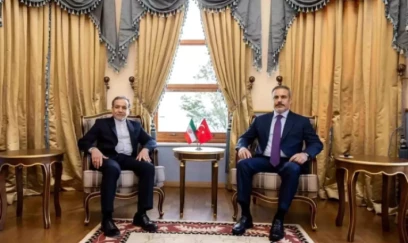 Hakan Fidan Abbas Araqçi ilə Suriyadakı prosesləri müzakirə edib 