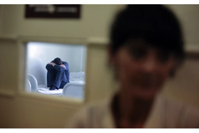 Ermənistanda iki pasiyent psixiatriya klinikasından qaçıb 