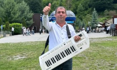 Musiqiçini maşın vurub öldürdü 