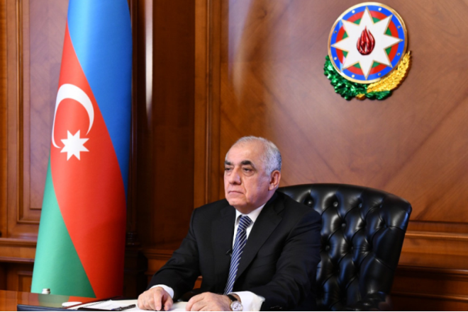Baş nazirdən bu tibb işçiləri ilə bağlı QƏRAR