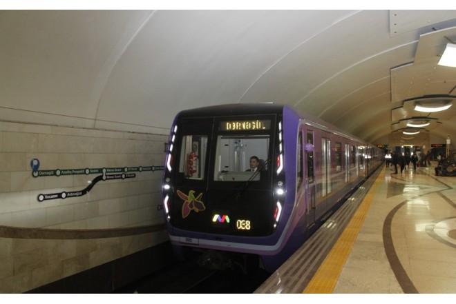 Bakı metrosunda qatarların hərəkət vaxtı uzadılacaq 