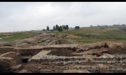 Yardımlıda küp və torpaq qəbir abidələri TAPILDI