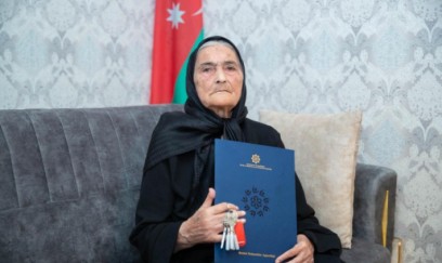 Milli Qəhrəmanın anası vəfat edib 